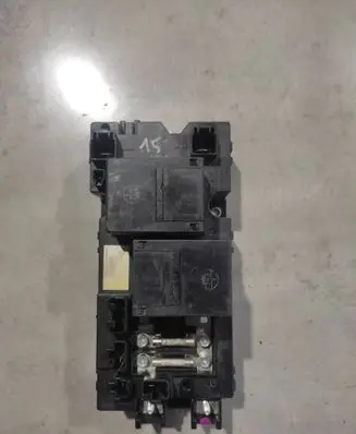 Lexus GS 300 350 430 450H Fuse module 71405036