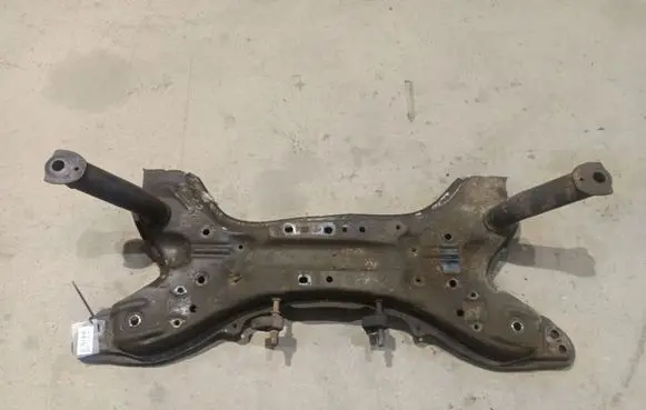 Toyota Yaris Front subframe 