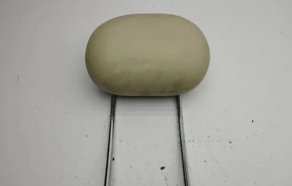 Mercedes-Benz C W203 Front seat headrest 