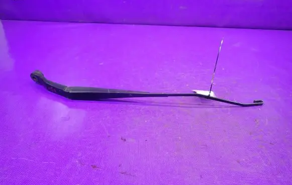 Honda Jazz Front wiper blade arm 
