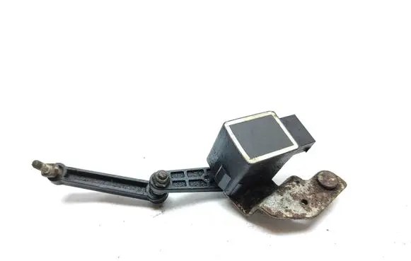 BMW 5 E60 E61 Headlight/headlamp level sensor 6784700