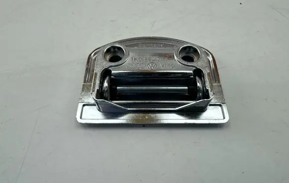 Volkswagen PASSAT B7 Tie down hook / loop 1K0864203