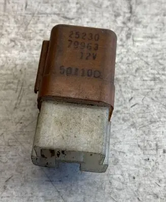Nissan Patrol Y61 Other relay 25230 79963