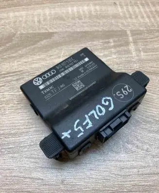 Volkswagen Touran I Gateway control module 1K0907530E 1K0907951 USED