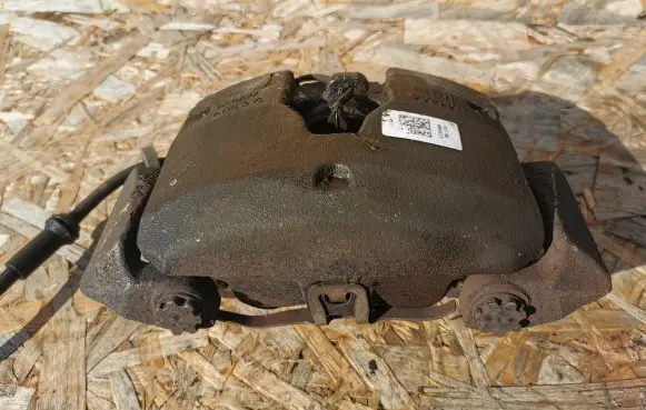 Audi A6 S6 C7 4G Front brake caliper