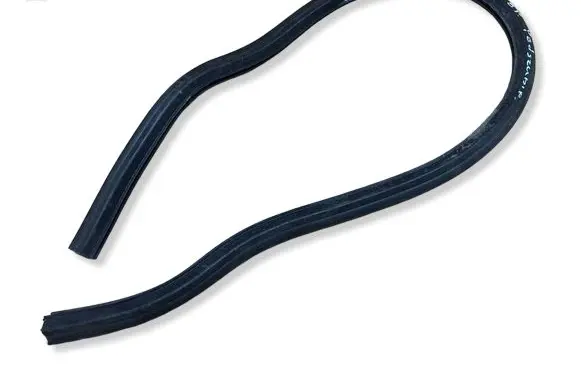 Audi A3 S3 8P Engine compartment rubber 8P0823723B