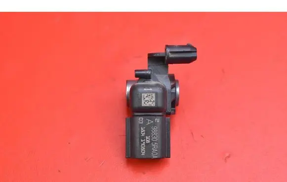 Nissan Leaf I (ZE0) Sensor 988305RA0A