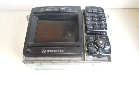 Mercedes-Benz S W220 Radio/CD/DVD/GPS head unit A2208270442 7612001571 8638204257