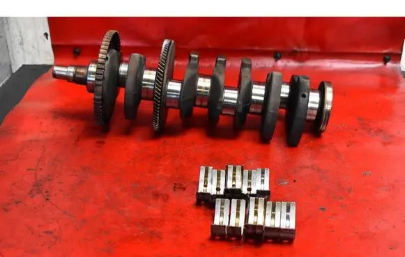 Opel Astra H Crankshaft 93253673