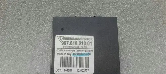 Porsche Boxster 987 Alarm control unit/module 99761821001