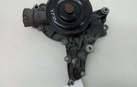 Mercedes-Benz CLS C219 Water pump A2722010101