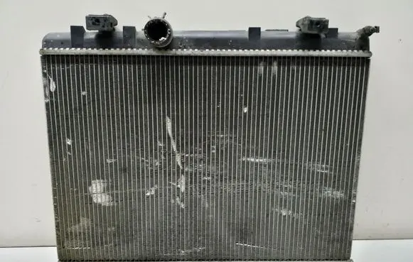 Citroen DS4 Coolant radiator P9680533480 9680533480