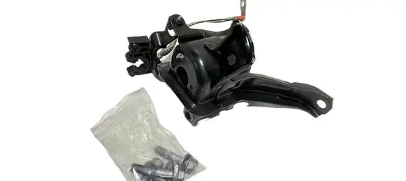 Toyota C-HR I Engine mount bracket 123050T332 38766