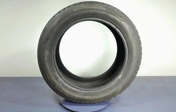 BMW X5 E70 R17 summer tire 6970310406196