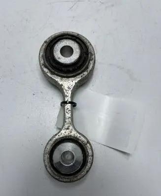 Rear control arm