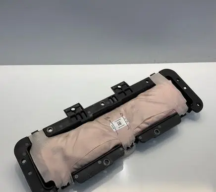 Mercedes-Benz GLE (W166 - C292) Knee airbag 1668600102 KABASP2 0080P1100016