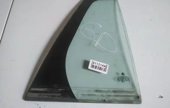 Skoda Fabia Mk2 (5J) Rear vent window glass AS2