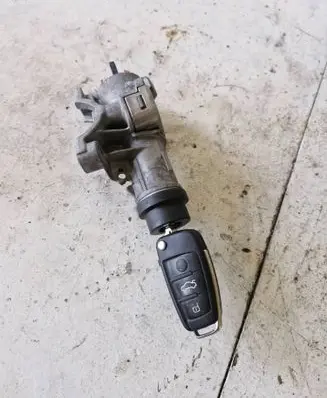 Audi A4 S4 B7 8E 8H Ignition lock 4B0905851N