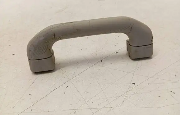 Volkswagen Transporter - Caravelle T4 Rear interior roof grab handle 7D0857607