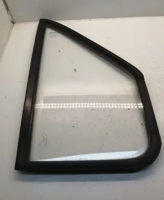 Ford Transit Front vent window/glass (coupe) 43R00021 DOT32M11AS2