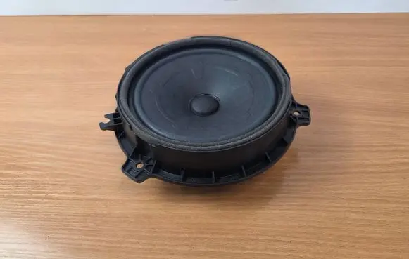 Hyundai i20 (BC3 BI3) Front door speaker 96330Q0000