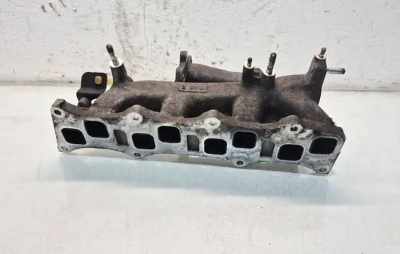Honda CR-V Intake manifold