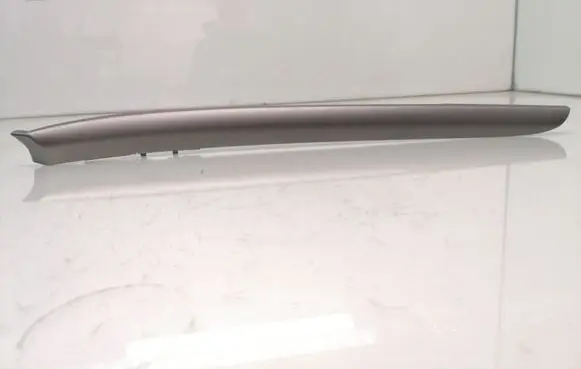Toyota Avensis T250 Front door trim bar 67712