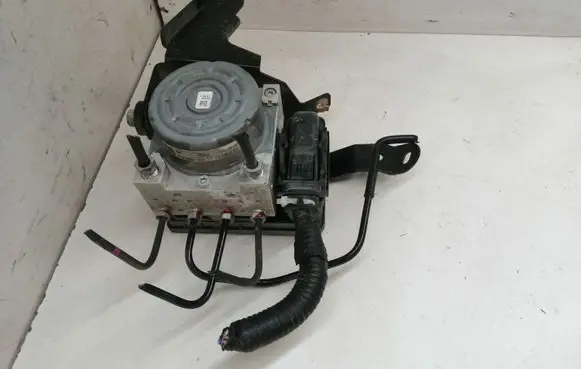 Mitsubishi Outlander ABS Pump 06210973803