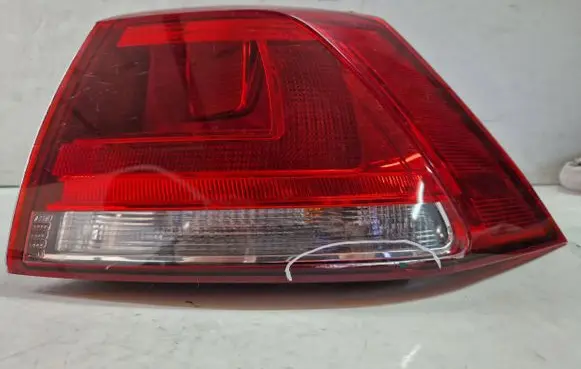 Volkswagen Golf VII Rear/tail lights 5G0945096 90017906 ML900179068329