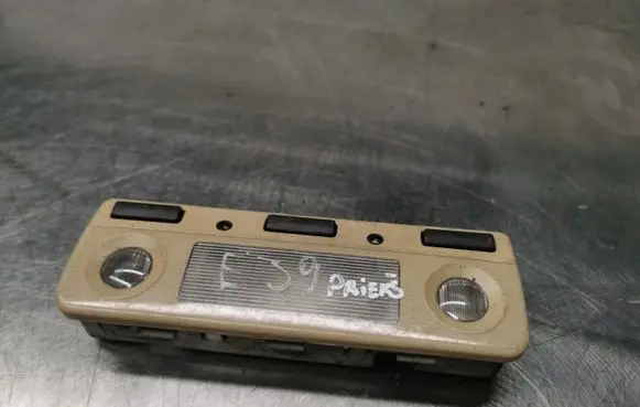 BMW 5 E39 Front seat light 8369512