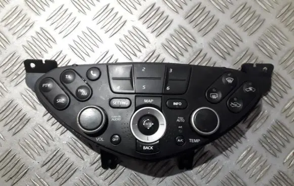 Nissan Primera Climate control unit 28395av611 30730602h