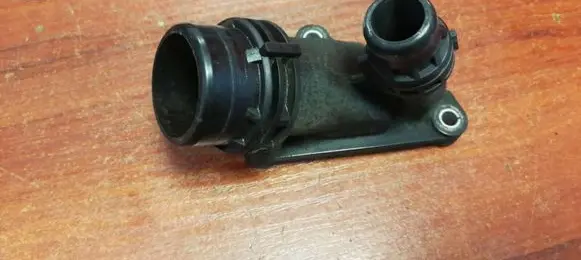 BMW 5 E60 E61 Engine coolant pipe/hose 7800048