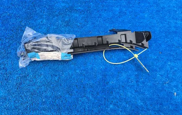 BMW X3 G01 Front bumper lower grill 7931709