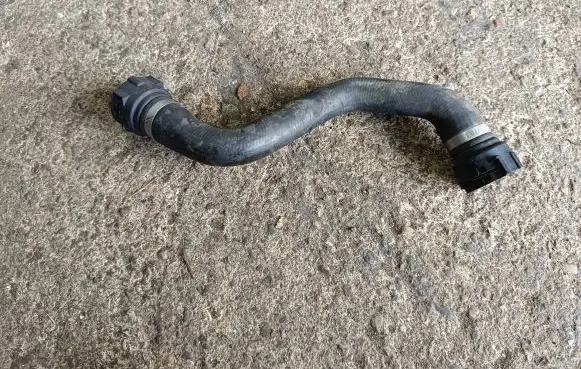 BMW 1 F20 F21 Engine coolant pipe/hose 7811129 77148878 37748