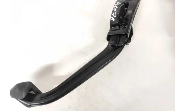 Land Rover Discovery Sport Brake pedal