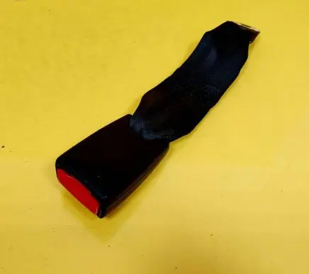 Mitsubishi Galant Rear seatbelt buckle 