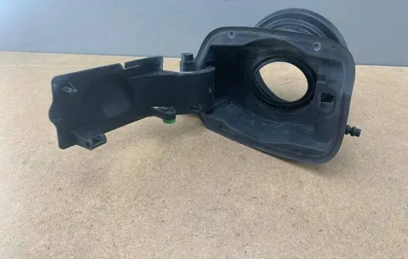 BMW X5 E70 Fuel tank cap 7160631 51177160631