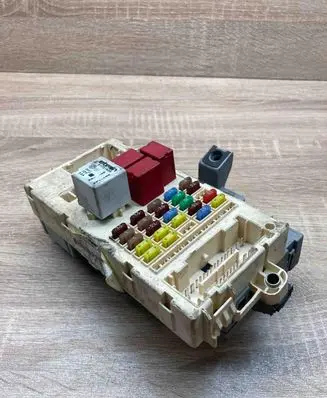 Fiat Bravo Fuse module 51761160 503440180103