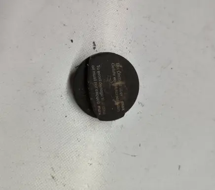 Mercedes-Benz S W221 Oil filler cap 