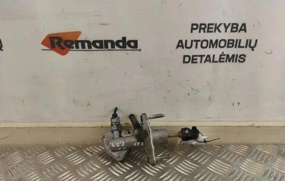 Clutch slave cylinder