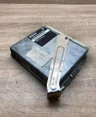 Volvo 850 Engine control unit/module ECU P03517962 0280000913 953