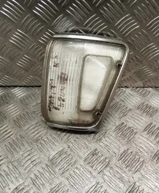 Toyota 4 Runner N120 N130 Front indicator light