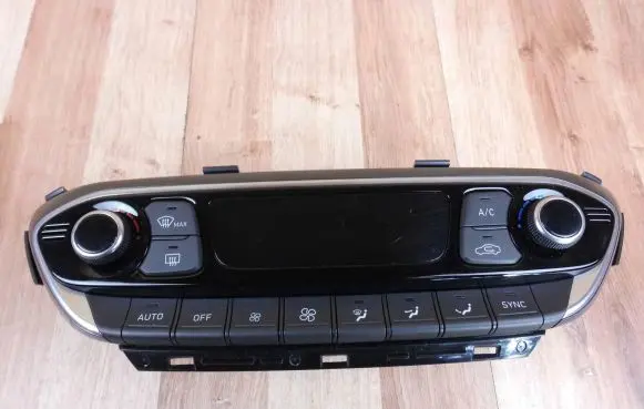 Hyundai i30 Climate control unit 97250G4251