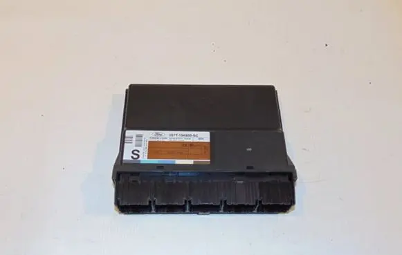 Ford Mondeo Mk III Comfort/convenience module 3S7T15K600SC 5WK48751F