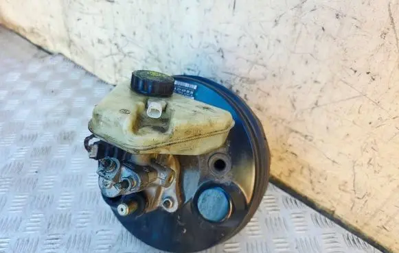 Mercedes-Benz S W221 Brake booster A2214300030