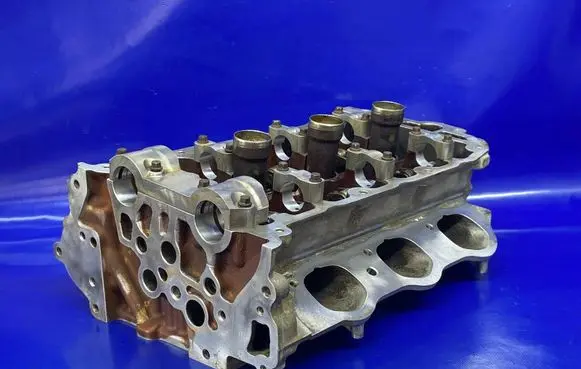 Opel Antara Engine head 12566818