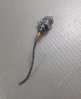 Peugeot 208 II Airbag deployment crash/impact sensor 9810452480 961920 Z29069ZZL