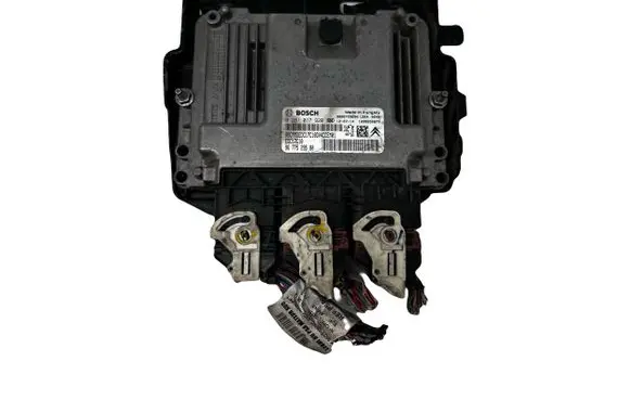Peugeot 208 Engine control unit/module 9666729680 0281017920 9677529580