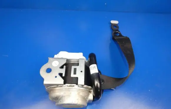 Mercedes-Benz C W205 Rear seatbelt 34208008B 81907 2231P1004