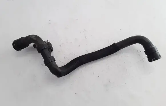 Volvo XC60 Engine coolant pipe/hose